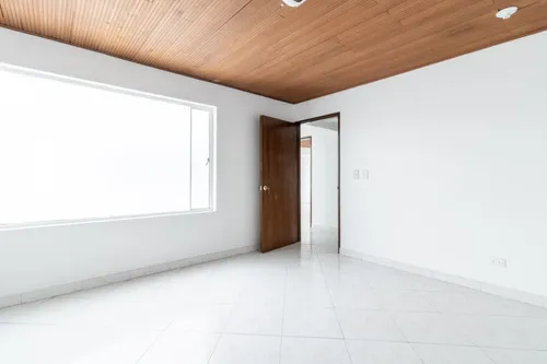 Local En Venta En Santa Paula. Cod V5784
