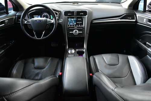 Imagen 10 de 20 de Ford Mondeo 2.0 Titanium Ecoboost 240cv At 2018 - 19.500km