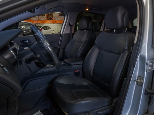 Peugeot 3008 1.6 GRIFFE THP 16V GASOLINA 4P AUTOMÁTICO