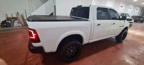 Imagen 9 de 20 de Ram 1500 2018 5.7 Laramie Atx V8