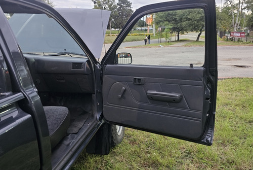 Toyota Hilux 2.8 S/cab 4x4 D