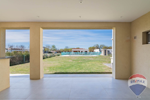 Casas En Venta A Estrenar En Haras Del Sur Ii