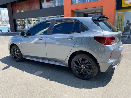 Chevrolet Onix 1.0T Rs Mt