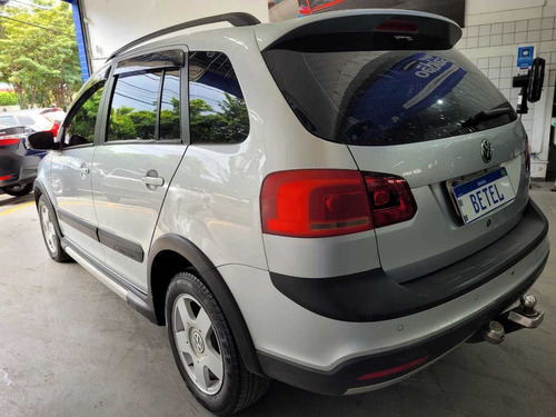 Imagem 3 de 5 de Volkswagen Space Cross 2013 1.6 Total Flex 5p
