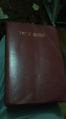 Holy Bible. Old And New Testaments In The King James Version