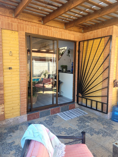 Acogedora Casa En Condominio Villa Los Jardines Algarrobo