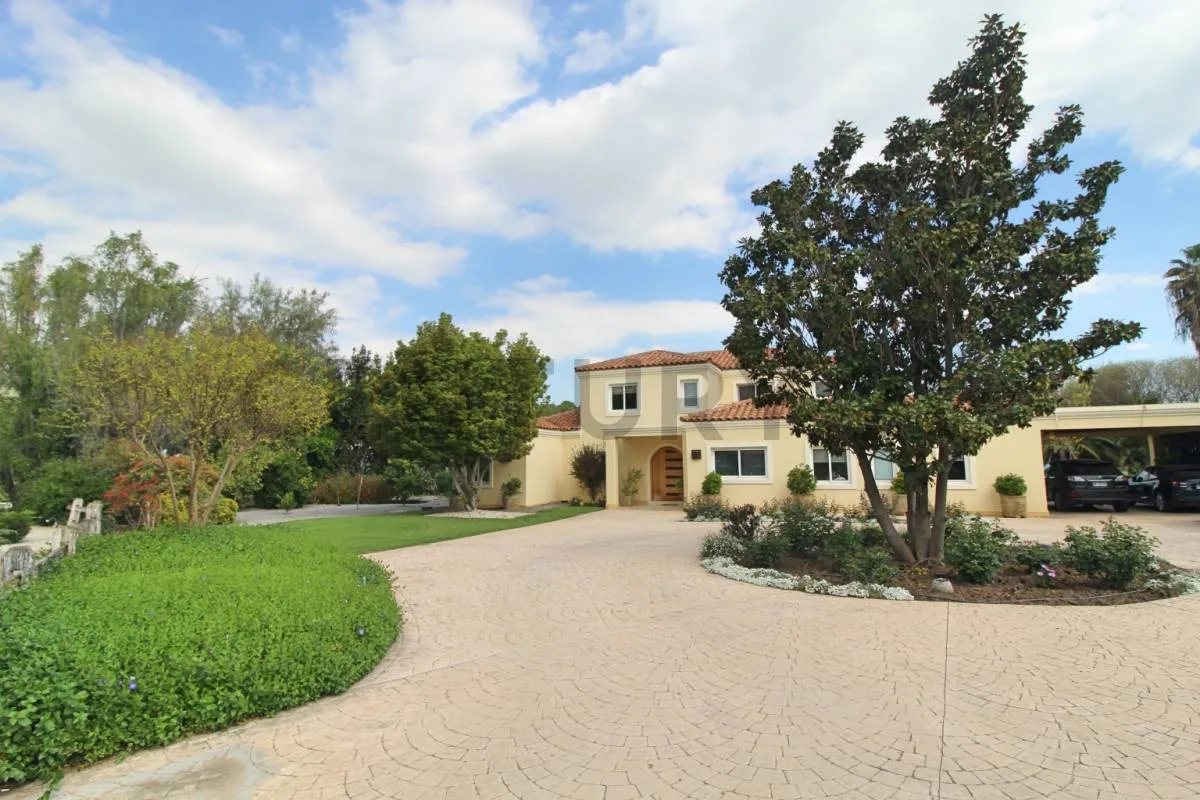 Imagen 1 de 30 de Casa En Venta, 5 Dormitorios, Las Brisas De Chicureo