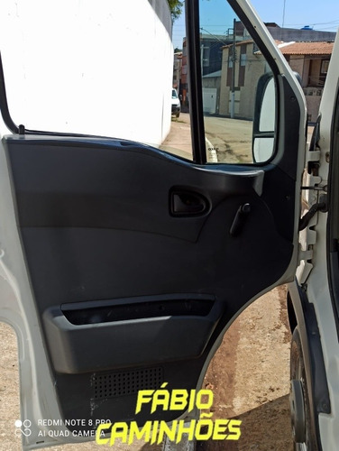 Imagem 6 de 10 de Iveco 35s14 Ano 2011 Baú