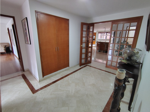 Vendo Exclusivo Apartamento Duplex Chicó Navarra