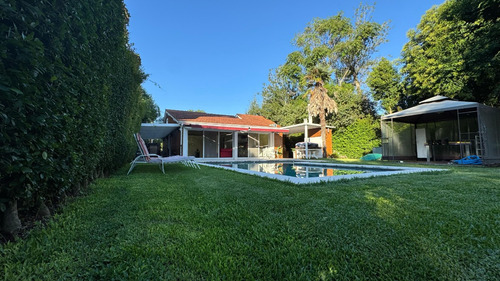 Casa En Alquiler - Barrio Cerrado Club El Carmen