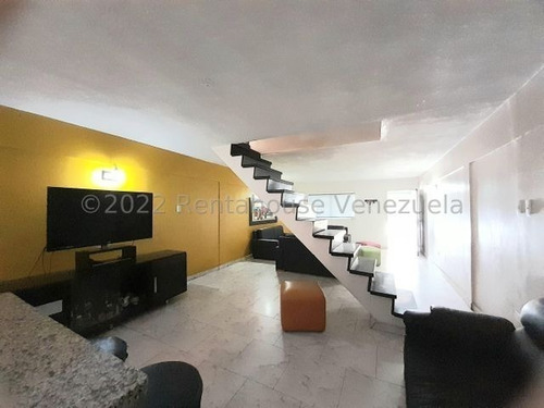 Imagen 11 de 30 de * Casas En Venta * En Avenida Libertador Barquisimeto , Lara Codigo # 23-6028 Mas Informacion :: 412 - 1498654 , Katty Vasquez Rentahouse Co.