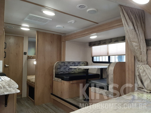 Trailer Winnebago 2106 B - Novo - Motorhome - Y@w5