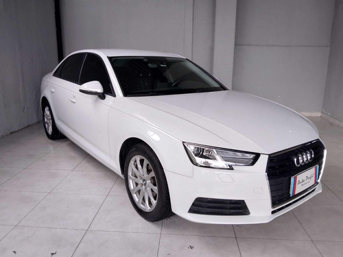 Audi A4 2.0 Tfsi Attraction S-tronic 4p