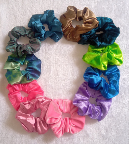 Scrunchies De Seda Y Terciopelo