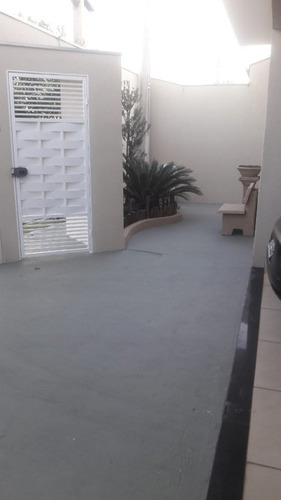 Casa A Venda No Bairro Chácara Jockey Club (zona Rural) Em - 470-1