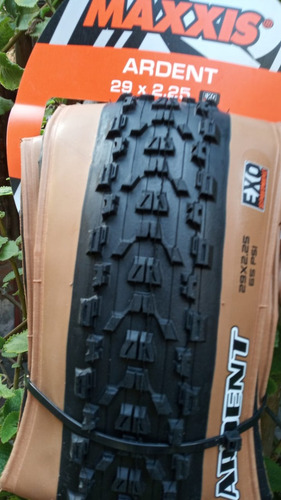 Imagen 5 de 7 de Llanta Maxxis Ardent 29*2.25 Skinwall. Talón Plegable Kevlar