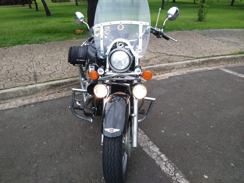 Moto Shadow 750 - 2008 Revisada