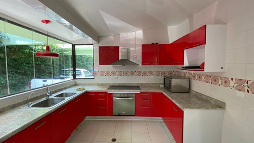 Casa En Jardines Del Pedregal, Alvaro Obregon, Cdmx.