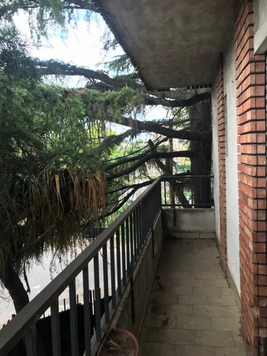 Imagen 13 de 18 de Casa - Venta - La Tablada - 6 Ambientes - Dos Plantas