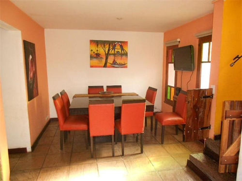 Imagen 3 de 13 de Casa - Barrio Parque Leloir
