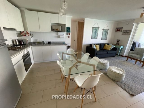 Imagen 5 de 18 de Departamento En Venta De 2 Dorm. En Papudo