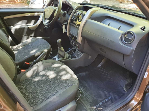 Imagen 10 de 10 de Renault Duster 2016 1.6 Ph2 4x2 Dynamique 110cv