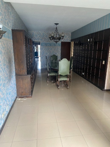Imagen 8 de 14 de Piso En Venta En Quilmes Centro