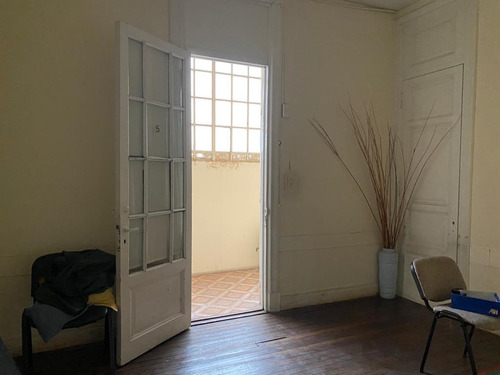 Excelente 1° Piso - Av. Cabildo Y Lacroze -