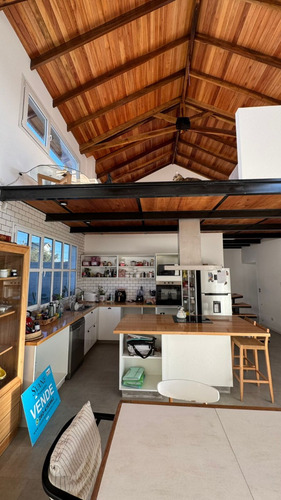 Casa En Venta 3 Dorm Rauli N°4103 Y Michai Precio U$d230.000