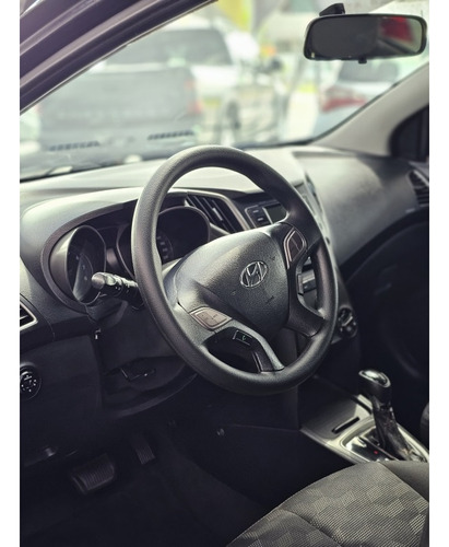 Hyundai HB20 1.6 COMFORT PLUS 16V FLEX 4P AUTOMÁTICO