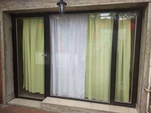 Imagen 3 de 3 de San Nicolás - Oruro 1413 - Local 20mts