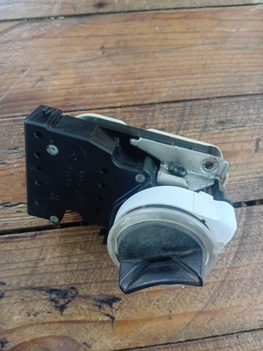 Pastilla De Encendido Y Switch Con Llave ,volante Dakota 99 (Usado)