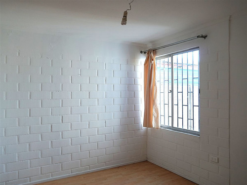 Casa En Venta De 2 Dorm. 1 Baño 1est 1 Bodega - Quillota