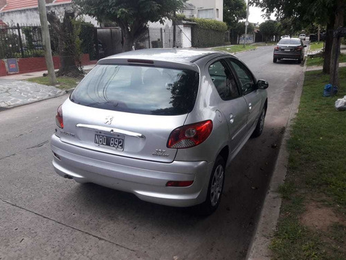 Peugeot 207 1.4 Active 75cv 2014