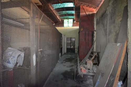 Venta Lote Galpon Fabrica En Parque Chacabuco