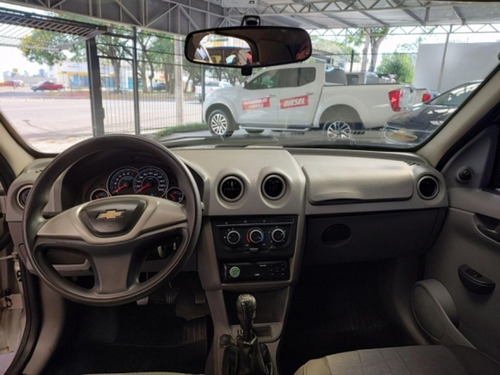 Imagem 6 de 8 de Chevrolet Prisma 1.4 Mpfi Lt 8v Flex 4p Manual 2012/2012