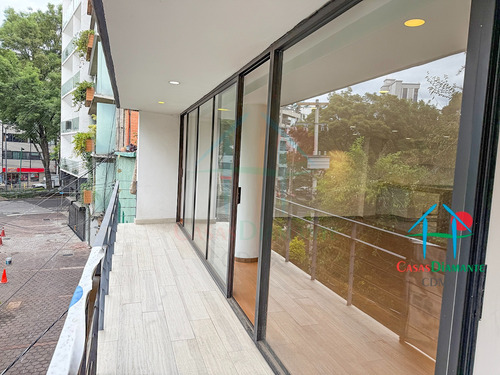 Mariscal Sucre A. Departamento Remodelado Con Terraza Y 3 Recámaras