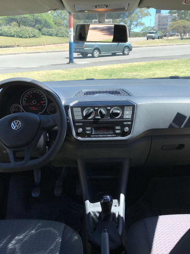 Volkswagen Up! 2019 1.0 Move Up! 75cv