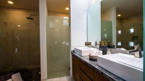 Casa En La Estadía, Calzada De Los Llorones #·24, Fracc. La Estadía En Atizapán Estado De México. Cerca De Residencial Chiluca, Club De Golf Chiluca, Zona Esmeralda, Presa Madín. Fl19-za