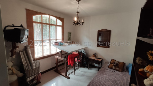 Casa En Alquiler, Macaracuay - Marigreys Blanco - #25-20638