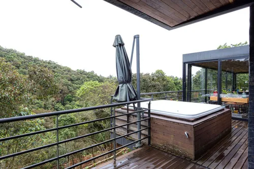 Casa En Venta En Carrizales. Cod V24082