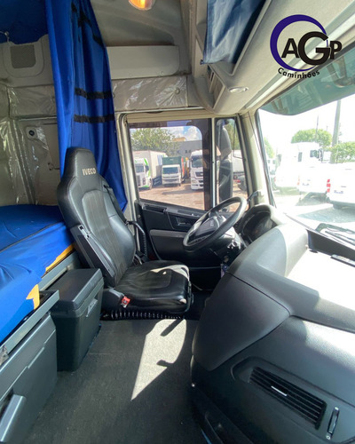 Iveco Stralis Hy Way 8x2 2014 Automático