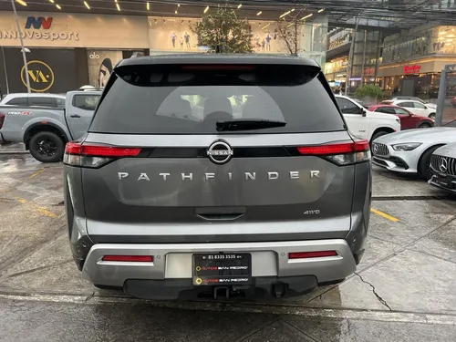 Nissan Pathfinder 3.5 Platinum 4x4 At