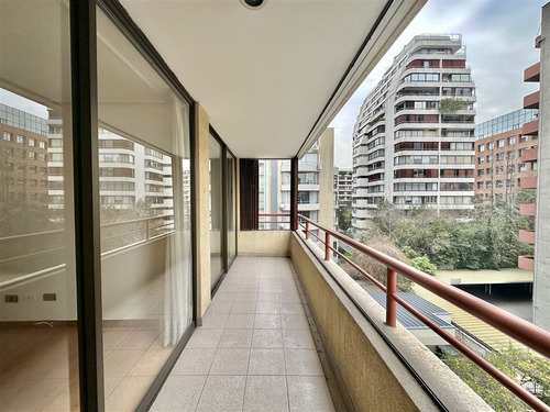 Málaga / Renato Sánchez / Escuela Militar