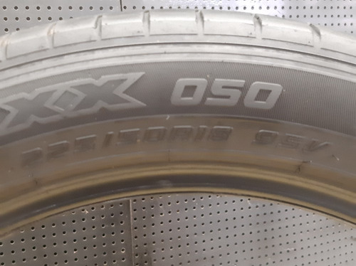 Pneu Dunlop 225 50 Aro 18 Corolla Cross 2023 Leia (Usado)