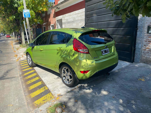 Ford Fiesta Kinetic Titanium 1.6