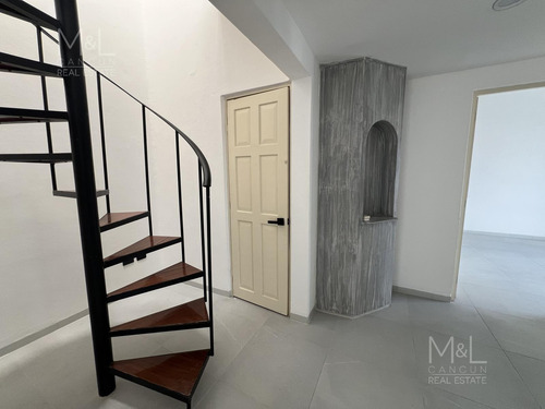 Departamento En Venta En Cancún 4 Recámaras Islas Del Caribe