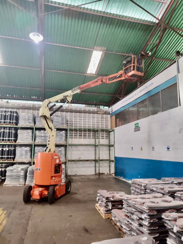 Alquiler Elevador De Personal Articulado 12 Mt Manlif Genie