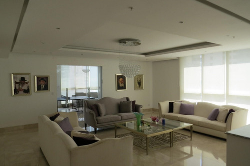 Imagen 4 de 14 de Venta De Apartamento Amoblado En D1 Tower, Paitilla 20-3292