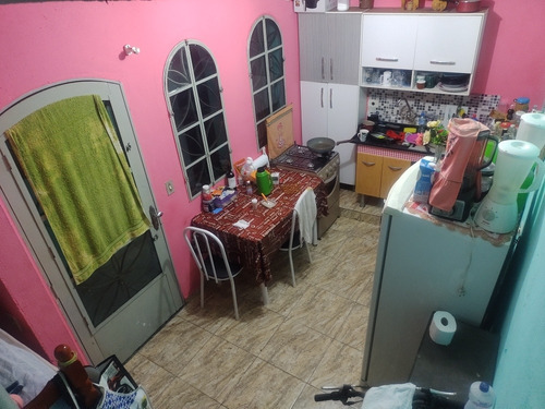 Imagem 3 de 12 de Casa C/ 1 Quarto 1 Cozinha 1 Banheiro 1 Lavanderia Sacada